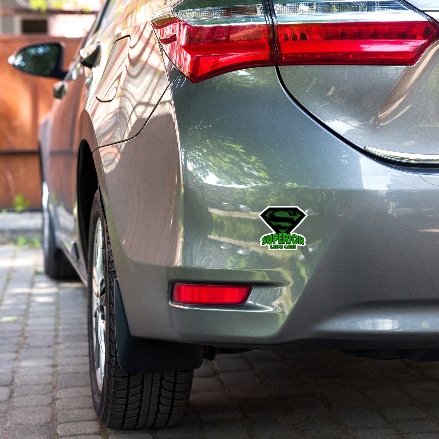Superior Lawn Care Bubble-free stickers